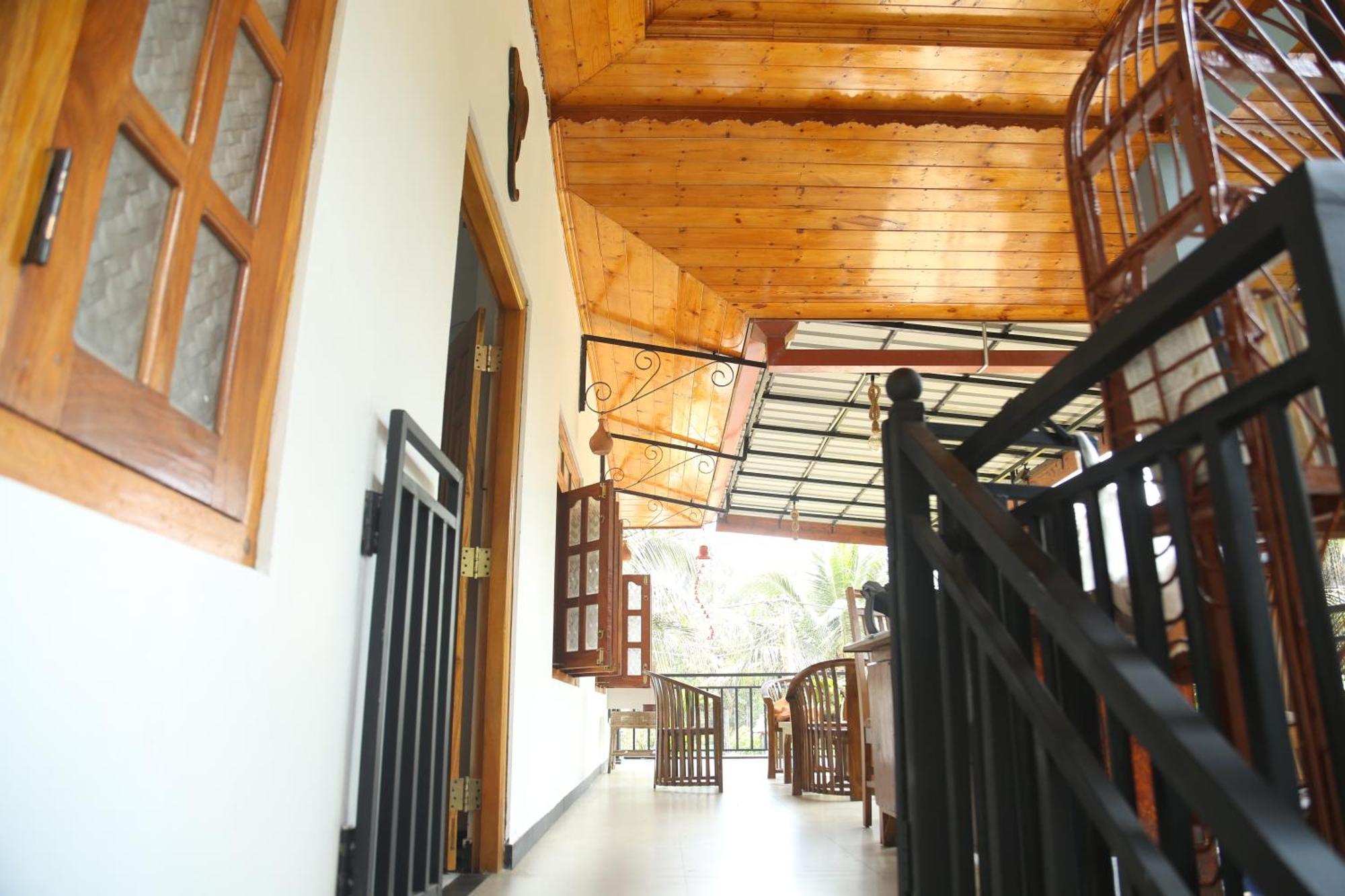 Rose Fort Homestay Jaffna Exteriör bild